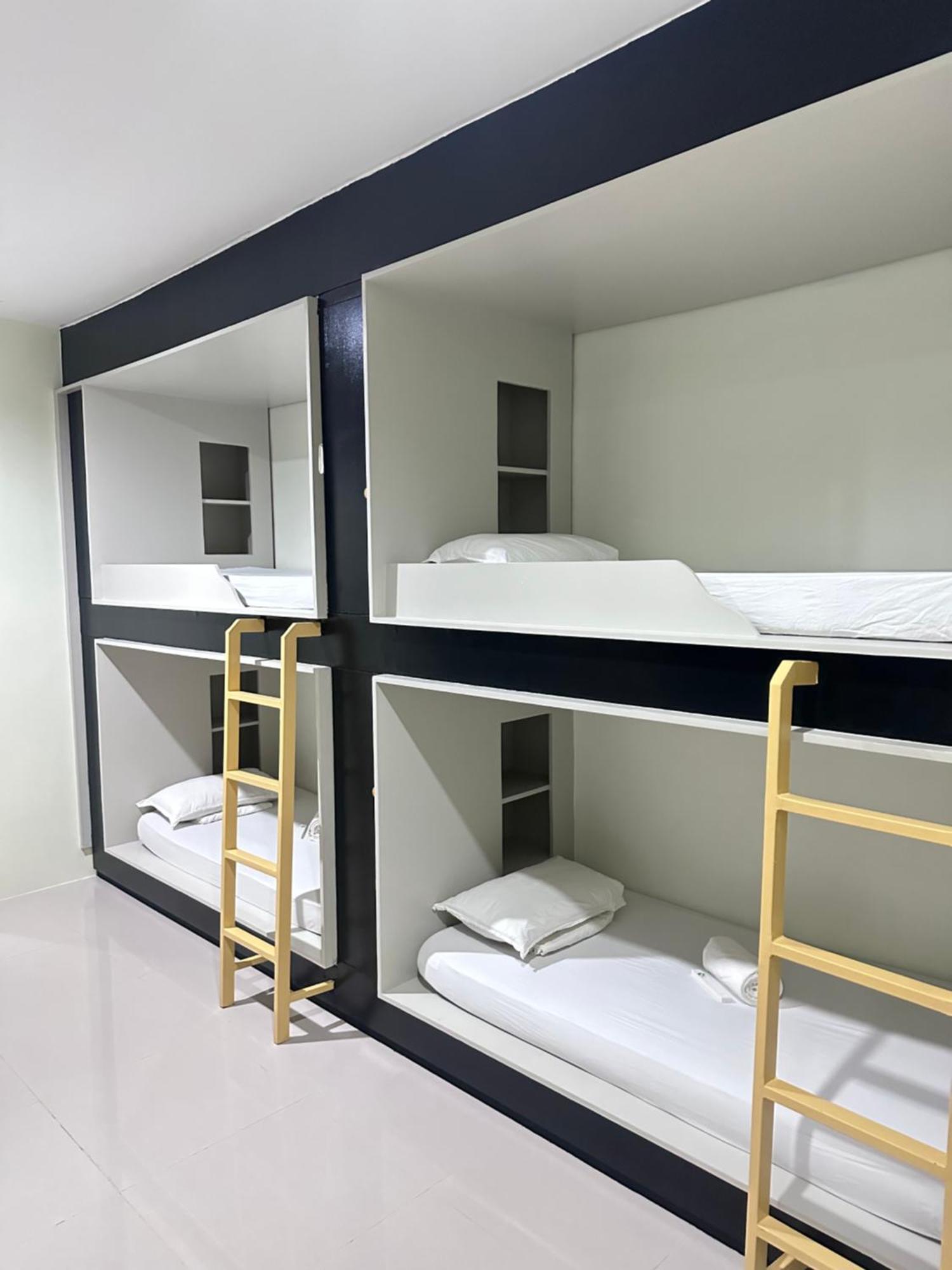 Travelbee Airport Inn Lapu-Lapu City Exteriér fotografie